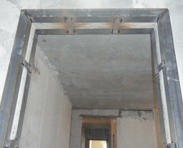 Усиление проёмов уголком - 1